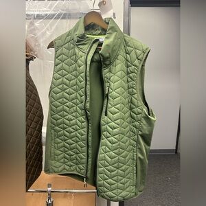 ASICS Zip Up Vest Large